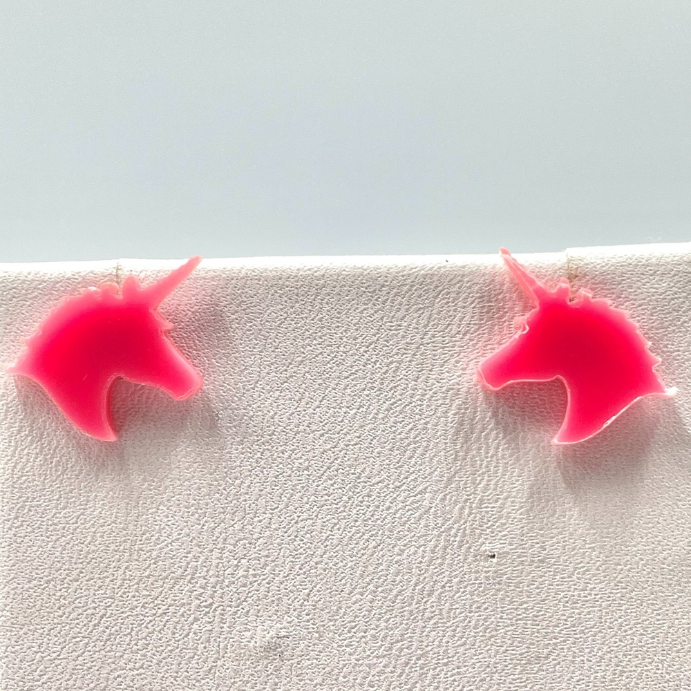 Vintage Y2K Hot Pink Acrylic Unicorn Silhouette Post Stud Earrings Retro Cute